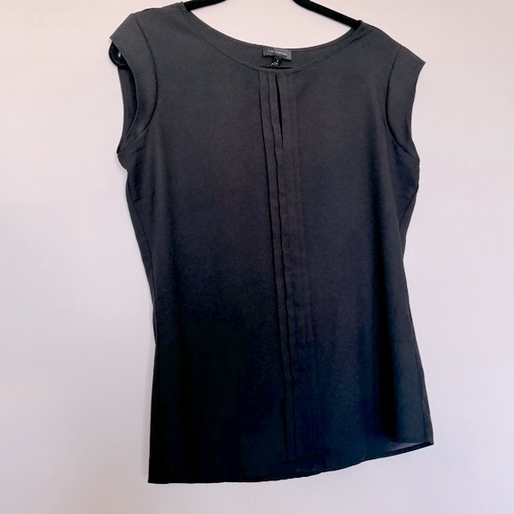 Express Shirt 👚 - Picture 2 of 8